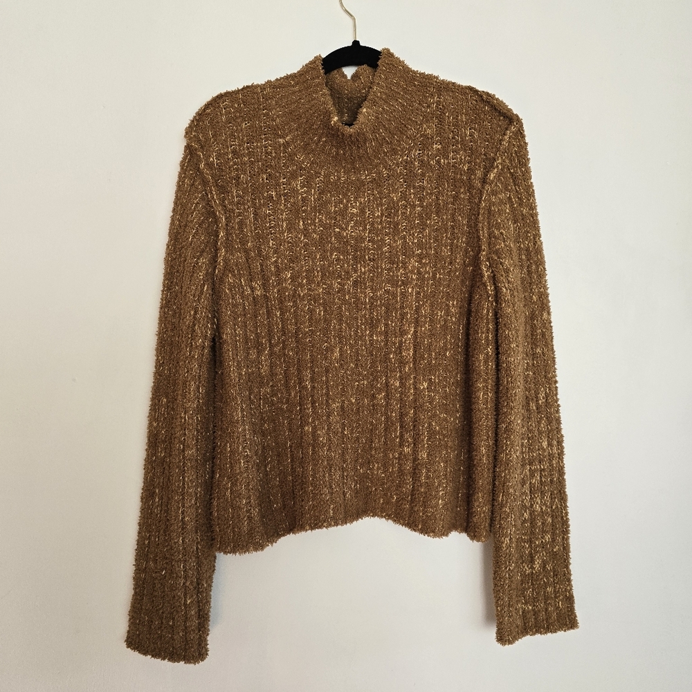 Steve Madden Women's Kirsten Chunky Cropped Mock Neck Sweater